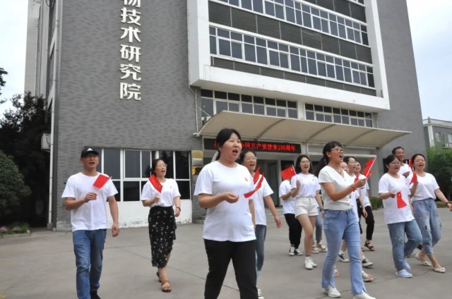 1625565448651187.jpg 640.webp (9).jpg