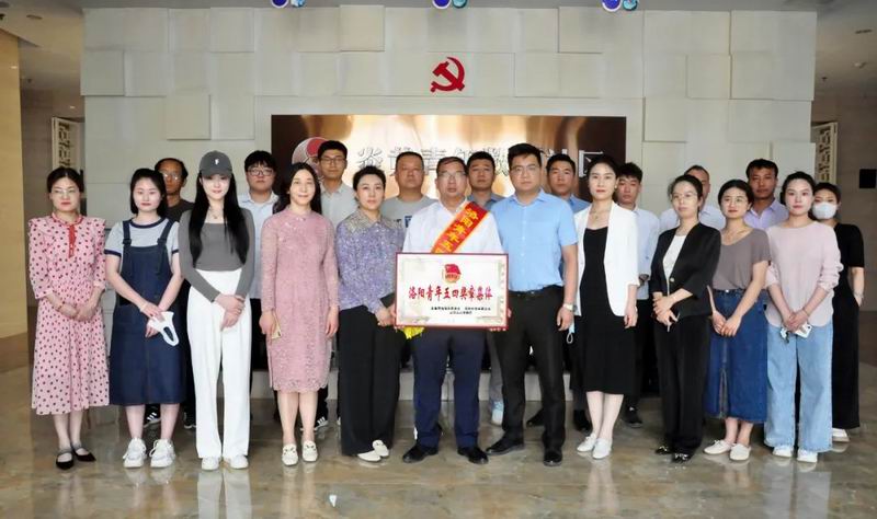 1657695081477871.jpg 640 (1).jpg