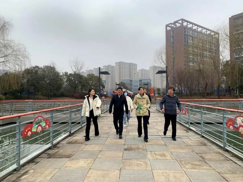 1684116689365713.jpg 640 (1).jpg